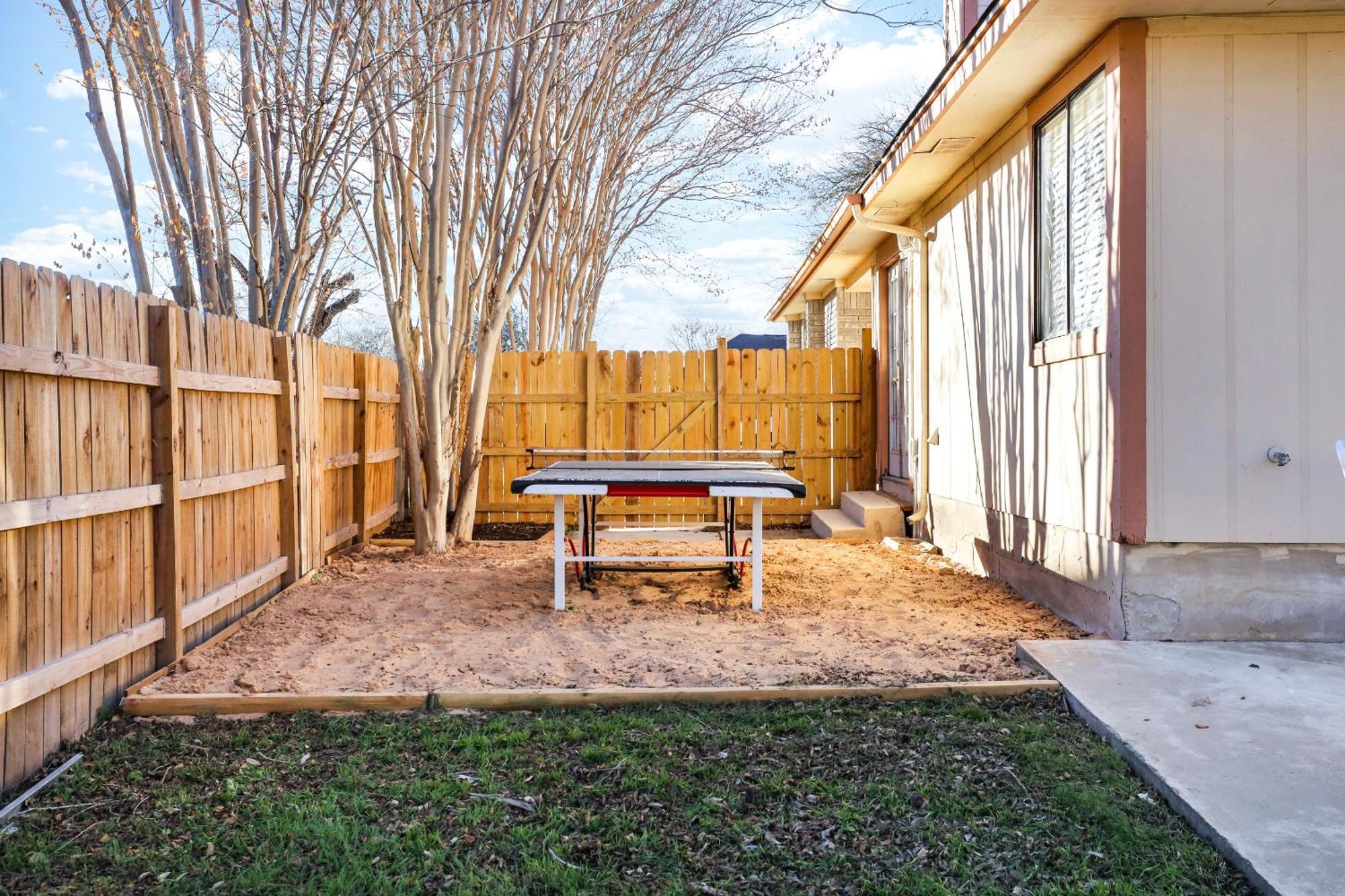 Pong - A Birdy Vacation Rental San Antonio Exterior foto